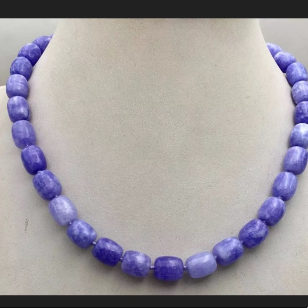 NEWNatural Lavender Jade 925 Hand knotted Necklace